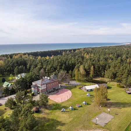 Roze Village Jurnieka Ligzda Hotel 3*
